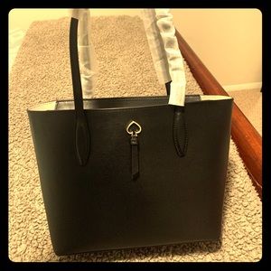**KATE SPADE SMALL ADEL TOTE**